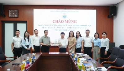 ĐOÀN CÔNG TÁC PHƯỜNG CỬA NAM (THÀNH PHỐ HÀ NỘI) THĂM VÀ LÀM VIỆC TẠI PHƯỜNG HẢI CHÂU