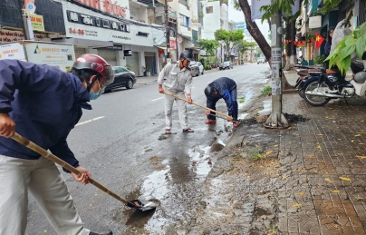 HẢI CHÂU RA QUÂN HƯỞNG ỨNG CHIẾN DỊCH LÀM SẠCH MÔI TRƯỜNG, KHƠI THÔNG CỐNG CHỦ ĐỘNG PHÒNG CHỐNG BÃO SỐ 10 HẢI CHÂU RA QUÂN HƯỞNG ỨNG CHIẾN DỊCH LÀM SẠCH MÔI TRƯỜNG, KHƠI THÔNG CỐNG CHỦ ĐỘNG PHÒNG CHỐNG BÃO SỐ 10
