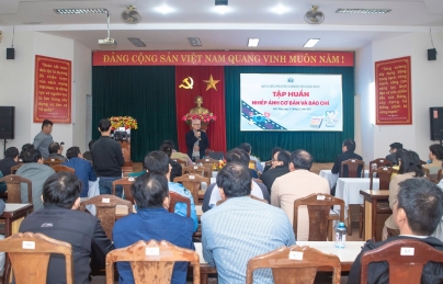 Tập huấn kỹ năng “Nhiếp ảnh cơ bản và báo chí” cho viên chức, người lao động