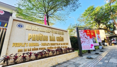 Hải Châu rực rỡ cờ hoa, khí thế mới chào mừng Đại hội XIV