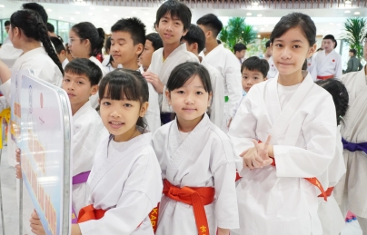 Hơn 100 vận động viên tham dự giải Karate phường Hải Châu mở rộng 2026 tại Công viên APEC