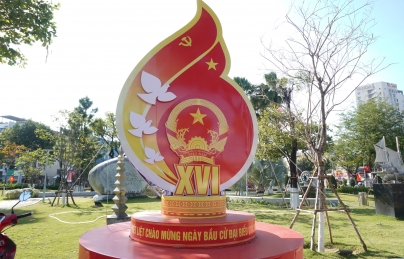 VIDEO: Phố phường Hải Châu rực rỡ cờ hoa chào mừng Ngày hội non sông