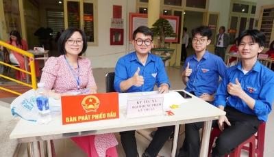 Tổ bầu cử - Những người thầm lặng góp phần làm nên thành công của ngày bầu cử