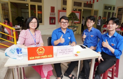 Tổ bầu cử - Những người thầm lặng góp phần làm nên thành công của ngày bầu cử