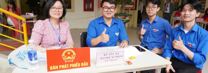 Tổ bầu cử - Những người thầm lặng góp phần làm nên thành công của ngày bầu cử