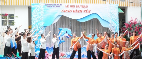 Trường Mầm non Dạ Lan Hương tổ chức Lễ hội Bả trạo “Chào bình yên”