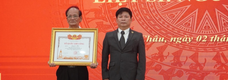 Hải Châu tổ chức Lễ trao Bằng “Tổ quốc ghi công” cho thân nhân liệt sĩ Nguyễn Phú 