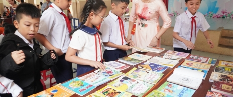 Sôi nổi Ngày hội Sách – Lan tỏa văn hóa đọc trong thời đại số  tại Trường Tiểu học Bạch Đằng