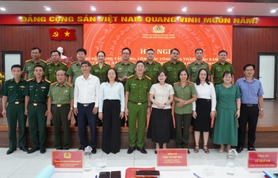 Hội nghị sơ kết công tác Đảng, công tác Công an 6 tháng đầu năm 2026 Công an phường Hải Châu Hội nghị sơ kết công tác Đảng, công tác Công an 6 tháng đầu năm 2026 Công an phường Hải Châu