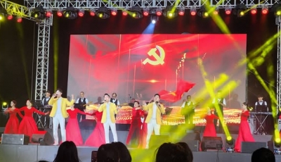 Chương trình nghệ thuật Chương trình nghệ thuật