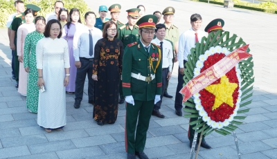 Phường Hải Châu tổ chức Lễ viếng, tưởng niệm và dâng hương nhân kỷ niệm 79 năm Ngày Thương binh - Liệt sĩ Phường Hải Châu tổ chức Lễ viếng, tưởng niệm và dâng hương nhân kỷ niệm 79 năm Ngày Thương binh - Liệt sĩ