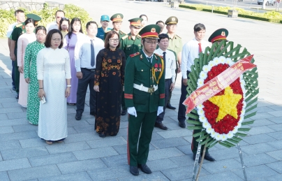 Phường Hải Châu tổ chức Lễ viếng, tưởng niệm và dâng hương nhân kỷ niệm 79 năm Ngày Thương binh - Liệt sĩ Phường Hải Châu tổ chức Lễ viếng, tưởng niệm và dâng hương nhân kỷ niệm 79 năm Ngày Thương binh - Liệt sĩ