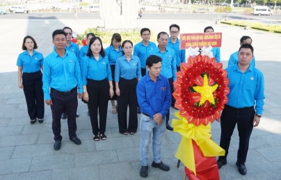 CÔNG ĐOÀN PHƯỜNG HẢI CHÂU TỔ CHỨC HOẠT ĐỘNG DÂNG HƯƠNG, THĂM GIA ĐÌNH CHÍNH SÁCH NHÂN KỶ NIỆM 97 NĂM NGÀY THÀNH LẬP CÔNG ĐOÀN VIỆT NAM VÀ 79 NĂM NGÀY THƯƠNG BINH - LIỆT SĨ CÔNG ĐOÀN PHƯỜNG HẢI CHÂU TỔ CHỨC HOẠT ĐỘNG DÂNG HƯƠNG, THĂM GIA ĐÌNH CHÍNH SÁCH NHÂN KỶ NIỆM 97 NĂM NGÀY THÀNH LẬP CÔNG ĐOÀN VIỆT NAM VÀ 79 NĂM NGÀY THƯƠNG BINH - LIỆT SĨ