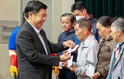 100 hộ khó khăn quận Hải Châu nhận quà xuân yêu thương 100 hộ khó khăn quận Hải Châu nhận quà xuân yêu thương