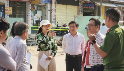 Lãnh đạo quận Hải Châu kiểm tra dự án Khu phức hợp TMDV cao tầng tại sân vận động Chi Lăng Lãnh đạo quận Hải Châu kiểm tra dự án Khu phức hợp TMDV cao tầng tại sân vận động Chi Lăng