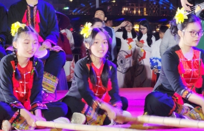 Các ban nhóm nhạc nhí Hải Châu thăng hoa trong đêm Liên hoan đầu tiên Các ban nhóm nhạc nhí Hải Châu thăng hoa trong đêm Liên hoan đầu tiên