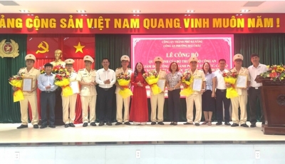Công bố quyết định thành lập Công an phường Hải Châu Công bố quyết định thành lập Công an phường Hải Châu