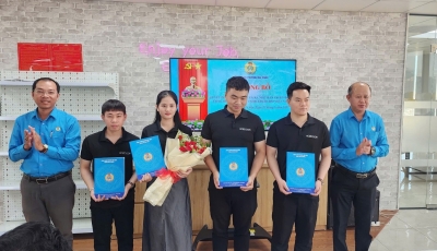 Thành lập 2 công đoàn cơ sở mới tại phường Hải Châu Thành lập 2 công đoàn cơ sở mới tại phường Hải Châu