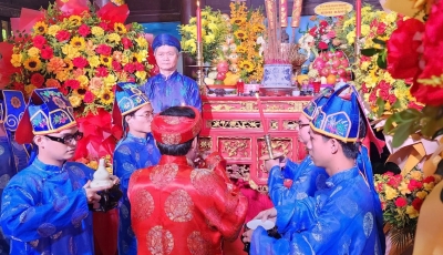 Lễ hội Đình làng Hải Châu nhắc nhớ về cội nguồn Lễ hội Đình làng Hải Châu nhắc nhớ về cội nguồn